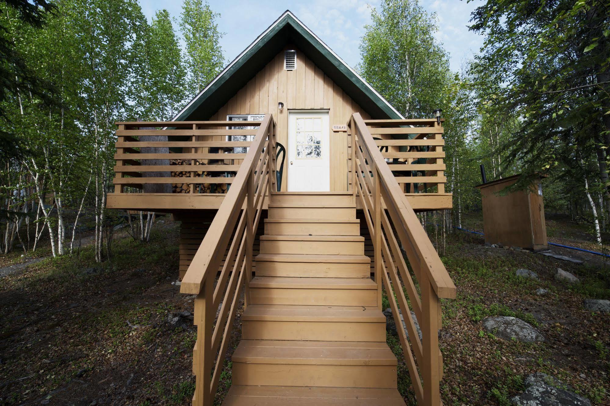 Yellow Dog Lodge, Inc. Yellowknife Exteriér fotografie